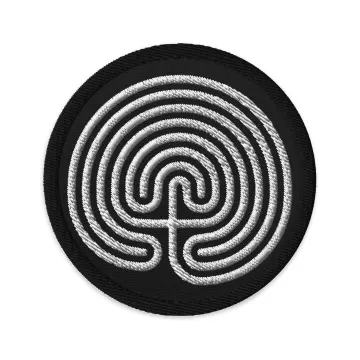Ancient Labyrinth Maze Patch – Gothic Embroidered Iron On Applique, Occult Symbol for Jackets, Bags, DIY Punk Alt Fashion
