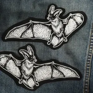 Bat patch: Screen printed cotton sew on patches for jacket, jeans | Goth Punk Occult Horror patches by ToothXNail (7.8k) $ 5.65
