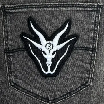 3 Inches of Blood Embroidery Patch, Long Live Heavy Metal Embroidered Denim Patch