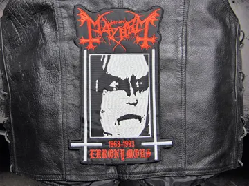 MAYHEM…   Embroidered Backpatch  (black metal)   Norway   367
