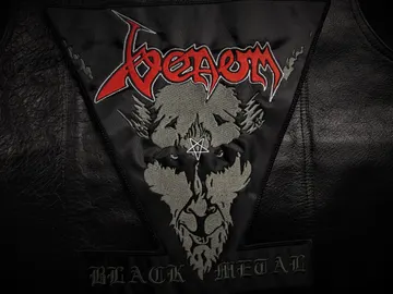 VENOM…  Embroidered Backpatch  (nwobhm)    U.K   285*