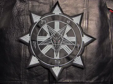 CHAOS BAPHOMET…   Embroidered Backpatch  (black metal)    612**