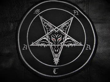 BAPHOMET SATAN…  Embroidered Backpatch  (black metal)   RACK019*