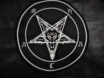 BAPHOMET SATAN…  Embroidered Backpatch (black metal)  RACK022*