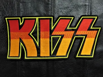 KISS…  Embroidered Backpatch  (hard rock)   U.S.A   160*