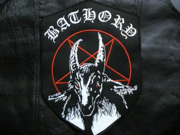 BATHORY…  Embroidered Backpatch  (epic black)    Sweden   336*
