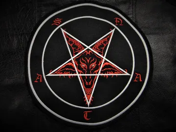 BAPHOMET SATAN  Embroidered Backpatch   (black metal)   RACK028*