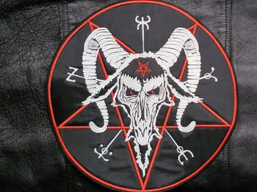 BEHERIT   Embroidered Backpatch  (black metal)   Finland   069