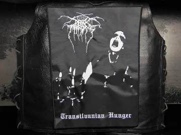 DARKTHRONE…  Embroidered Backpatch  (black metal)    Norway   RACK029*