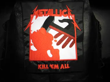 METALLICA…  Embroidered Backpatch  (thrash metal)   U.S.A   RACK063*