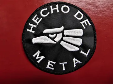 HECHO DE METAL…   Embroidered patch  (metal nation)   1108*