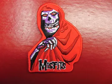 MISFITS…   Embroidered patch  (thrash punk)    U.S.A   2413