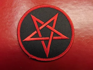 PENTAGRAM…   Embroidered Patch   (black metal)   1662
