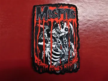 MISFITS  Embroidered Patch  (thrash punk)    2610