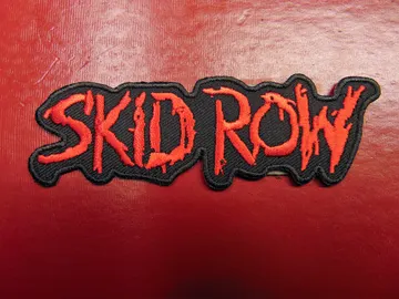 SKID ROW…   Embroidered Iron-On Patch   (Hard Rock)   U.S.A   1820