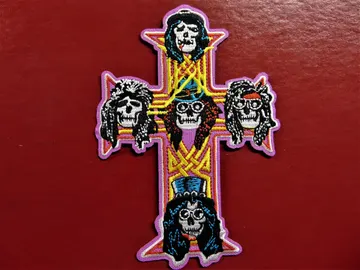 GUNS N ROSES…  Embroidered Patch  (hard rock)   U.S.A   511