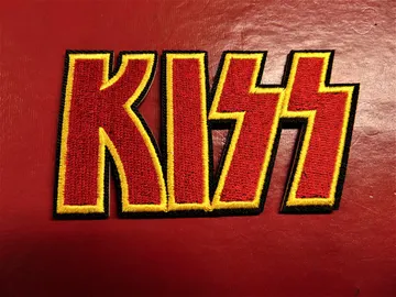 KISS…   Embroidered patch   (hard rock)   U.S.A   3259