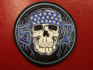 SUICIDAL TENDENCIES… Embroidered Patch  (crossover)    U.S.A   1827