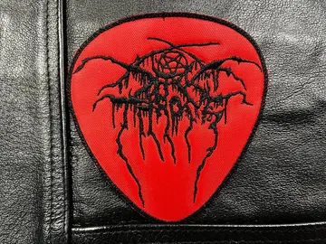 DARKTHRONE…  Embroidered Patch  (black metal)    Norway   3531