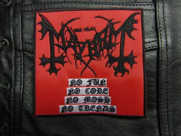 MAYHEM…  Embroidered Patch  (black metal)   Norway   3524