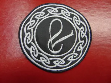 LUSTRE …(ambient black)  Sweden  552