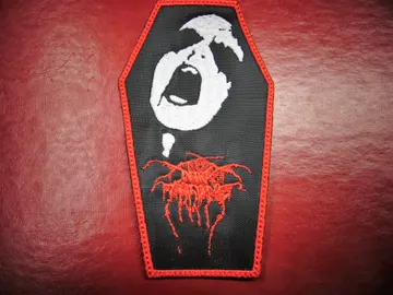 DARKTHRONE…  Embroidered Patch  (black metal)   Norway   975*