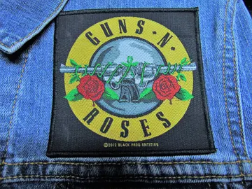 GUNS ‘N’ ROSES…  Official Woven Patch  (glam rock)   U.S.A   (3395)