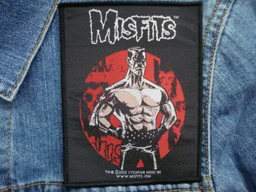 MISFITS..(punk thrash)   (1675)