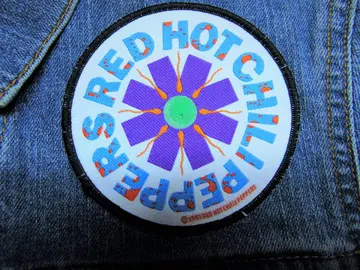 RED HOT CHILI PEPPERS Official Woven Patch (alternative)  (3416)