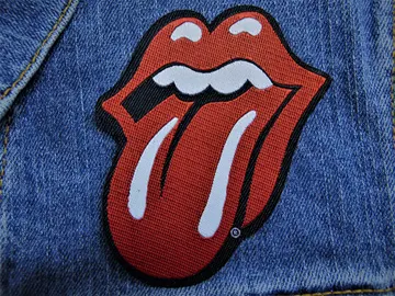 ROLLING STONES  Official Woven Patch  (classic rock)   (2222)