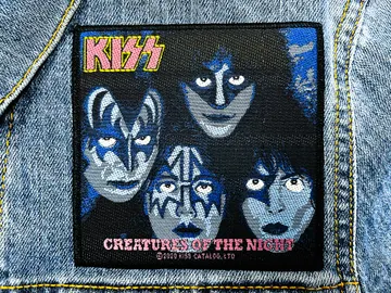 KISS…  Official Woven Patch  (hard rock)   U.S.A   (3083)