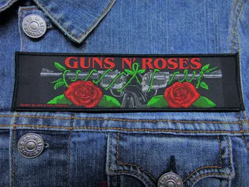 GUNS ‘N’ ROSES…  Official Woven Patch  (glam rock)   U.S.A   (3393)