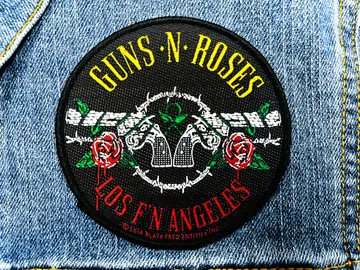 GUNS ‘N’ ROSES…  Official Woven Patch  (glam rock)   U.S.A   (3403)