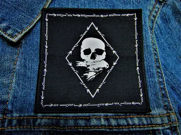 REVENGE …(black metal)   (901)