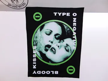 TYPE O NEGATIVE… “Bloody Kisses”  Official Screen/Print  (goth metal)   U.S.A   RACK089