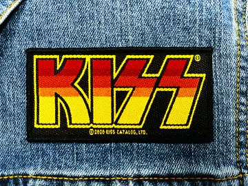 KISS…  Official Woven Patch  (hard rock)   U.S.A   (4180)
