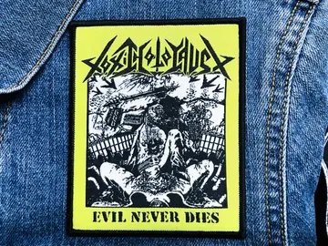 TOXIC HOLOCAUST…  Woven Patch  (thrash metal)   U.S.A  (2685)