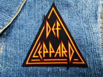 DEF LEPPARD…  Official Woven Patch (nwobhm)    U.K   (4085)