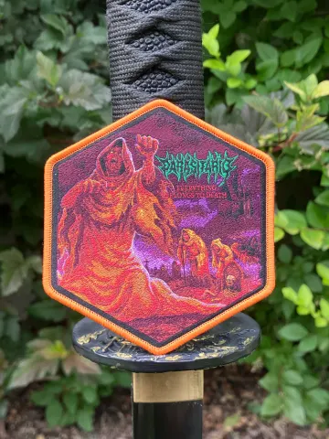 Official Parasitario - “Everything Belongs to Death”